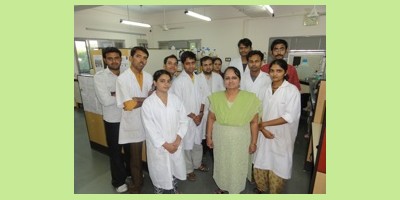 Dr Sandhya Mishra et son équipe